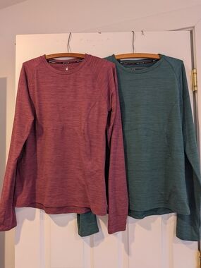 2 Spyder Active Workout Crewneck Long Sleeve - Mauve & Teal Medium Women's